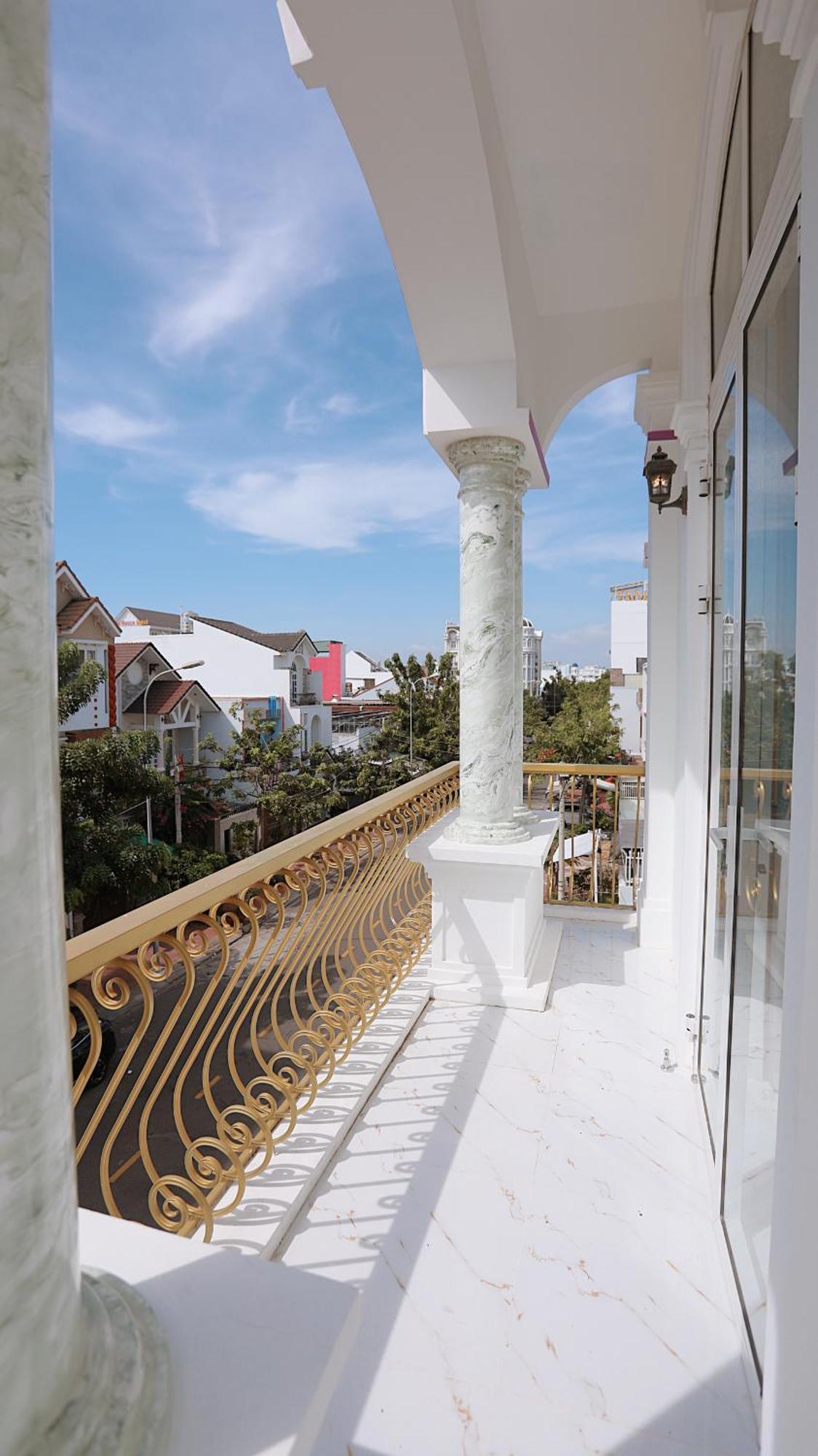 Ap Binh Hung Minh Hoang Hotel - Phan Thiet מראה חיצוני תמונה